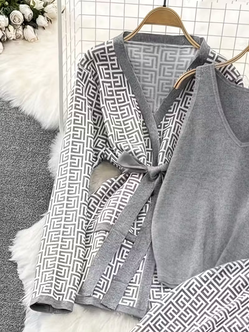 Women's fashionable and casual style set featuring a chiffon shawl and inner strappy printed pants, a daily casual 3pcs set