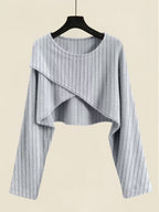 Women's fashionable and casual style set featuring a chiffon shawl and inner strappy printed pants, a daily casual 3pcs set