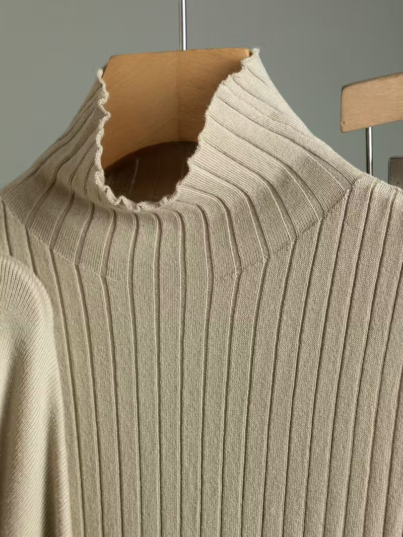 Women's fashionable and casual style set featuring a chiffon shawl and inner strappy printed pants, a daily casual 3pcs set