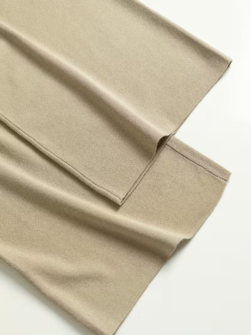 Women's fashionable and casual style set featuring a chiffon shawl and inner strappy printed pants, a daily casual 3pcs set