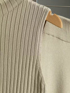 Women's fashionable and casual style set featuring a chiffon shawl and inner strappy printed pants, a daily casual 3pcs set