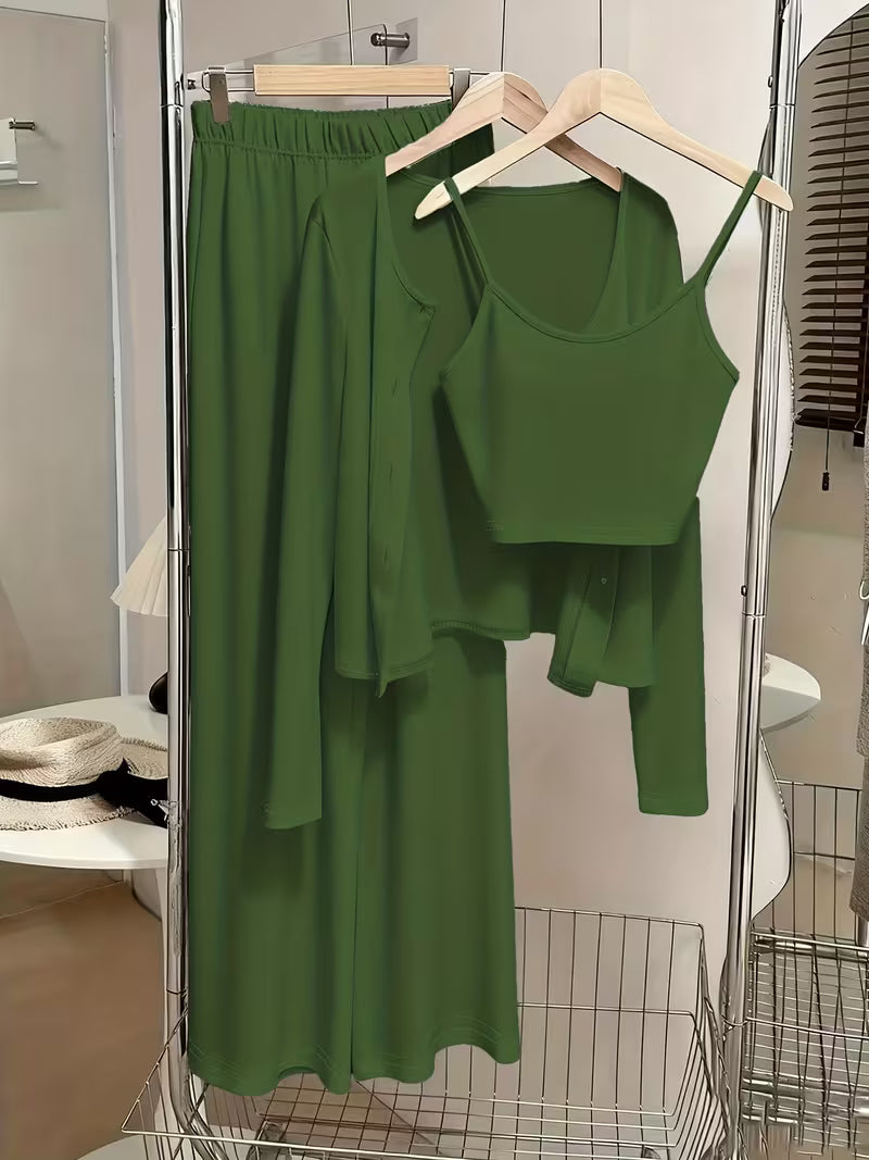 Women's fashionable and casual style set featuring a chiffon shawl and inner strappy printed pants, a daily casual 3pcs set